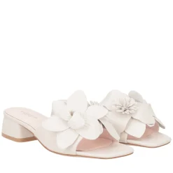 Sandalo Paloma in pelle con fiore colore avorio