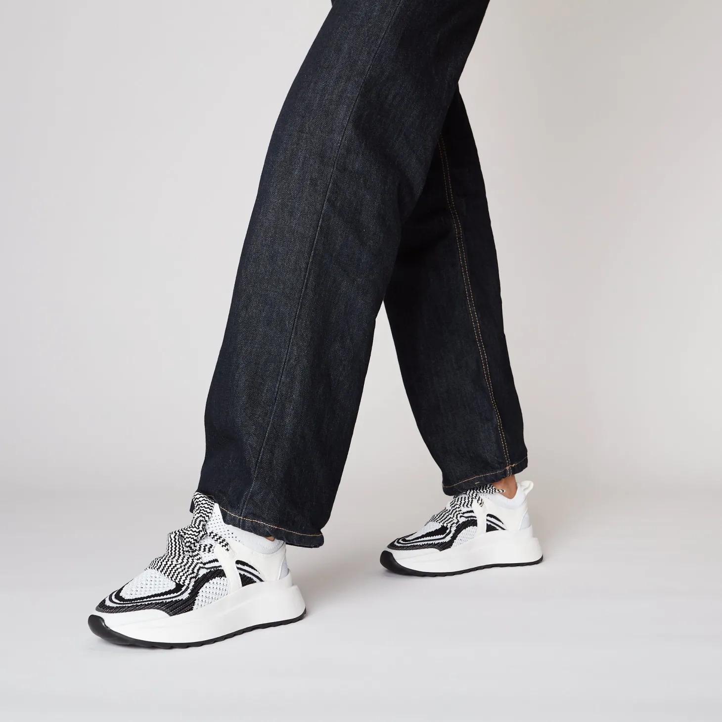 Sneaker Bay in tessuto colore bianco/nero