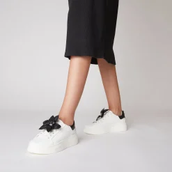 SNEAKER FENICE CON FIORE MORBIDO IN PELLE COLORE BIANCO/NERO